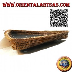 Bandeja de servicio de bandeja triangular Lombok en madera de caoba, borde de mimbre e incrustaciones de nácar (pequeña)