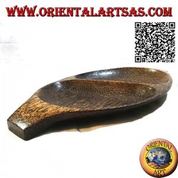 Pocket emptier oval tray with double compartment in coconut wood