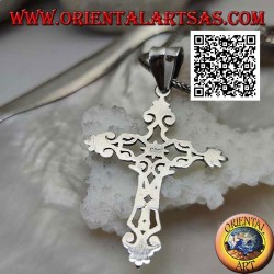 Pendentif croix byzantine en argent à décor ajouré et terminaisons en forme de lys