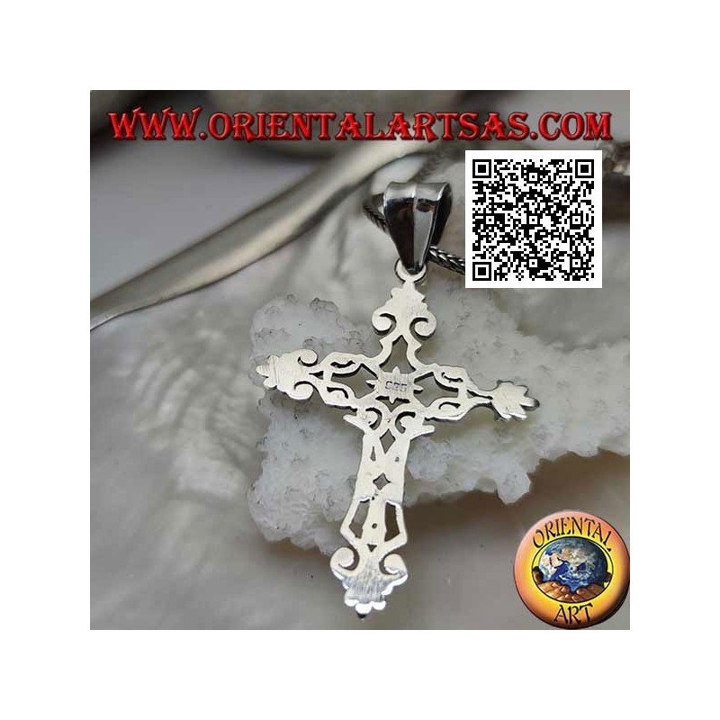Colgante cruz bizantina de plata con decoración calada y terminaciones en forma de lirio