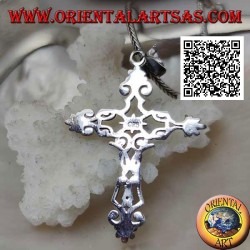 Pendentif croix byzantine en argent à décor ajouré et terminaisons en forme de lys