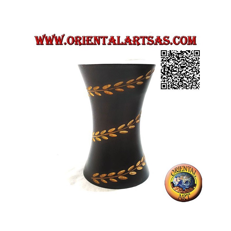 Konkave Zylinderblumenvase mit handgravierter Blumenlinie aus Mahagoniholz ​​von 15 cm