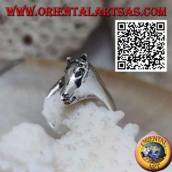 Anillo de plata con cabeza de caballo de tres cuartos en la cola (estilo ouroboros)