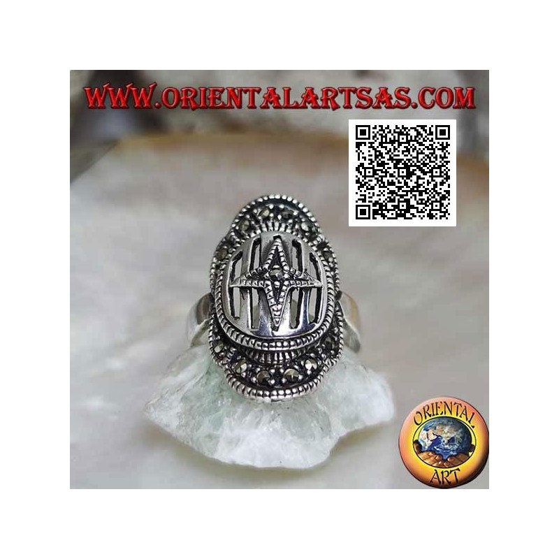 Anillo de plata escudo medieval con cruz en barras tachonadas de marcasita