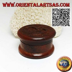 Tobacco grinder in mahogany wood with carved Sanskrit Hindu word Om "ॐ" 5 cm Ø