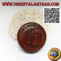 Moulin à tabac en bois d'acajou avec symbole taoïste sculpté "Yin Yang", 5 cm Ø