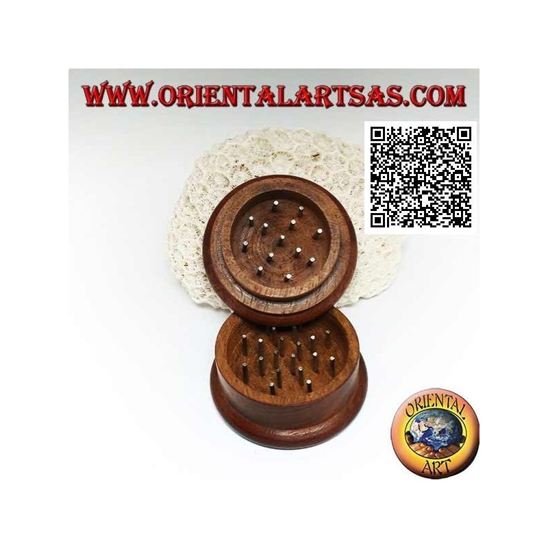 Grinder tritatabacco in legno di mogano con simbolo taoista "Yin Yang" intagliato, da 5 cm Ø