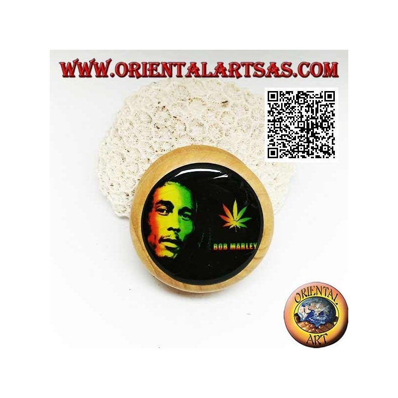 Tabakmühle aus Kiefernholz mit Bild von Bob Marley, 5 cm Ø (1)