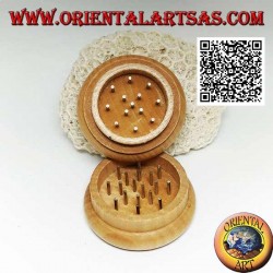 Tobacco grinder in pine wood with image of Bob Marley, 5 cm Ø (2)