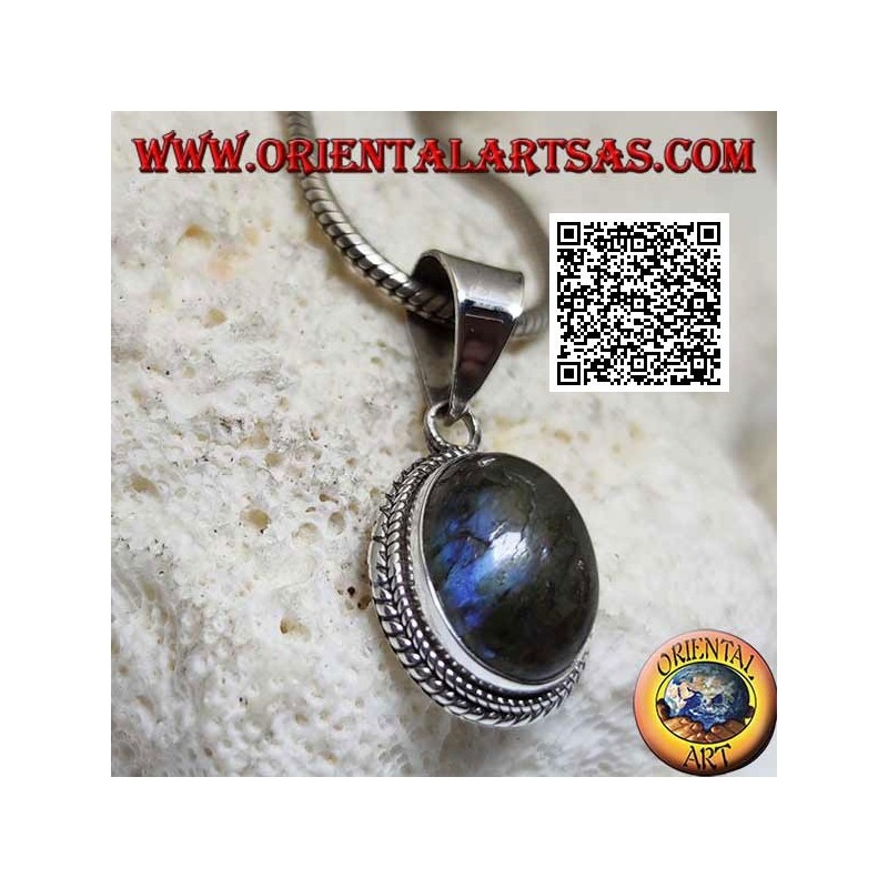 Silver pendant with cabochon oval labradorite surrounded by weaving