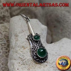 Ciondolo in argento a forma di chitarra con agata verde tonda e ovale e linee ad infinito in altorilievo