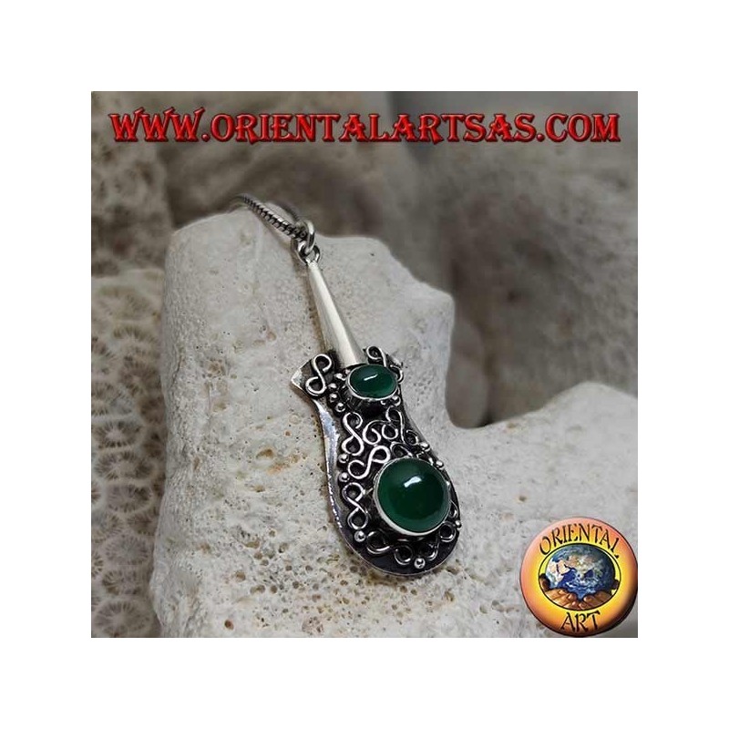 Pendentif en argent en forme de guitare avec agate verte ronde et ovale et lignes infinies en haut relief