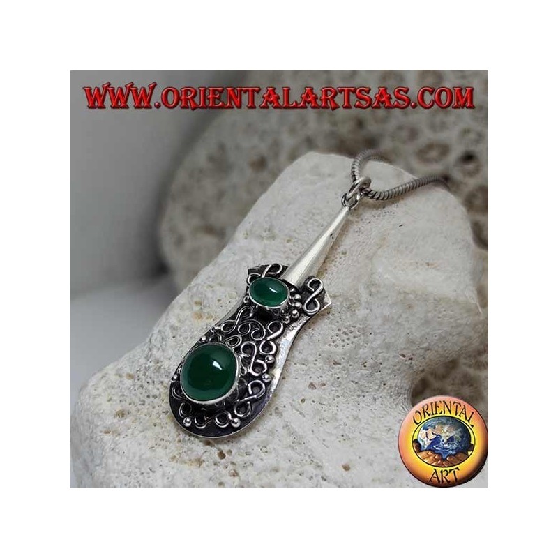 Pendentif en argent en forme de guitare avec agate verte ronde et ovale et lignes infinies en haut relief