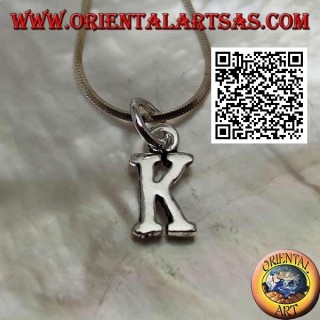 Pendentif en argent, initiale majuscule (très petite)