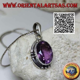 Ciondolo in argento con splendida ametista naturale ovale grand sfaccettata ebordo liscio rigato sui 4 punti cardinali