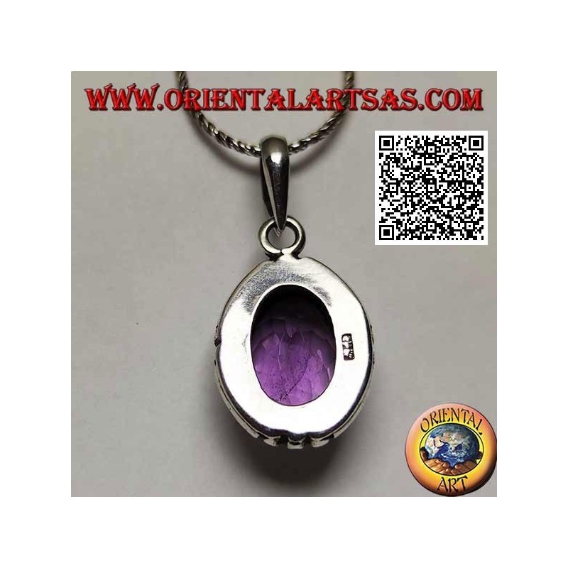 Pendentif en argent avec splendide améthyste naturelle grand ovale facetté et bord lisse rayé sur les 4 points cardinaux
