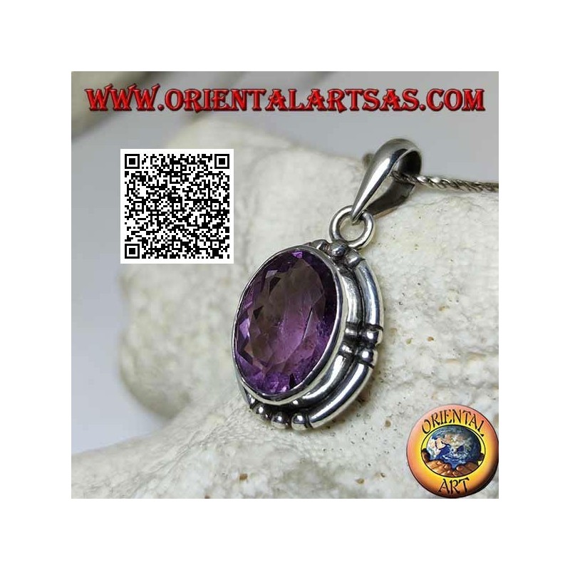 Silver pendant with splendid natural oval large faceted amethyst and smooth edge striped on the 4 cardinal points