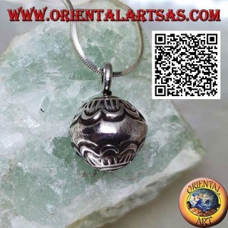 Small silver "Call Angels" pendant with engraved decorations, Karen style
