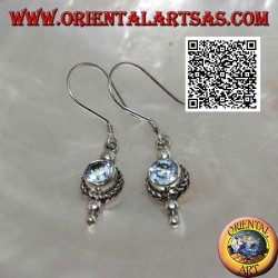 Pendientes colgantes de plata con aguamarina natural redonda rodeada de entrelazado de tres bolas