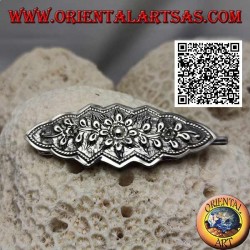 Pinza de pelo plateada cincelada con decoración floral con peine y cierre a presión (3 puntos)