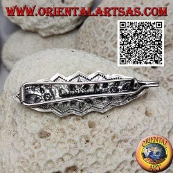 Flower decoration chiseled silver hair clip with comb and snap closure (3 points)