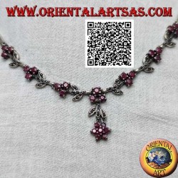 Necklace in 925 ‰ silver semi-rigid choker with marcasite flowers and trio of natural round rubies