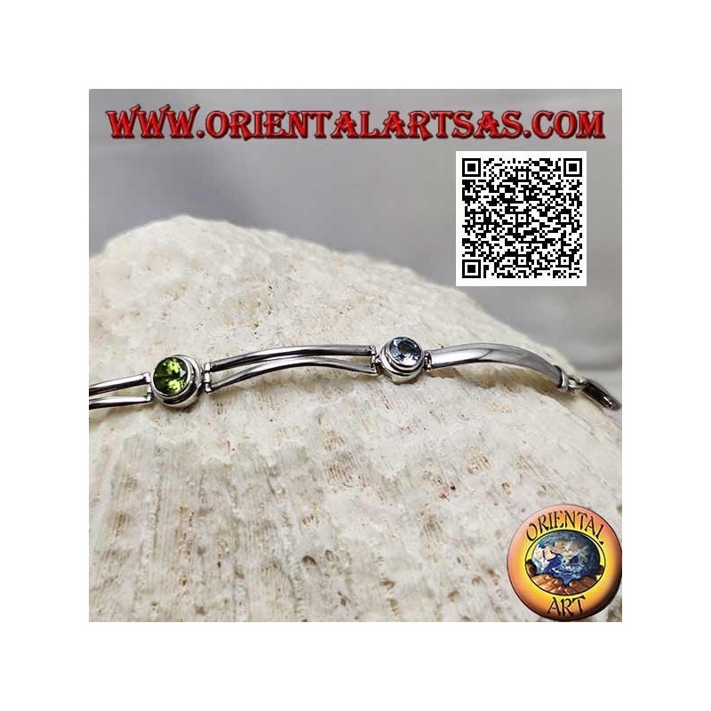 Bracciale in argento semirigido liscio con peridoto tra due acquamarina tondi