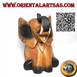 Sculpture peinte à la main d'un bébé éléphant avec trompe relevée, en bois de teck (16 cm)