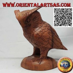 Sculpture of an eagle owl standing upright on its paws hand-carved in suar wood of 17 cm