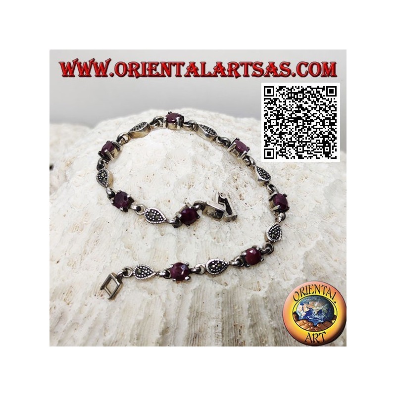 Bracelets en argent sertis de 8 rubis ronds naturels alternant avec des gouttes de marcassite