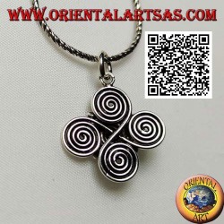 Silver pendant in the shape of a tetrasquele of spirals