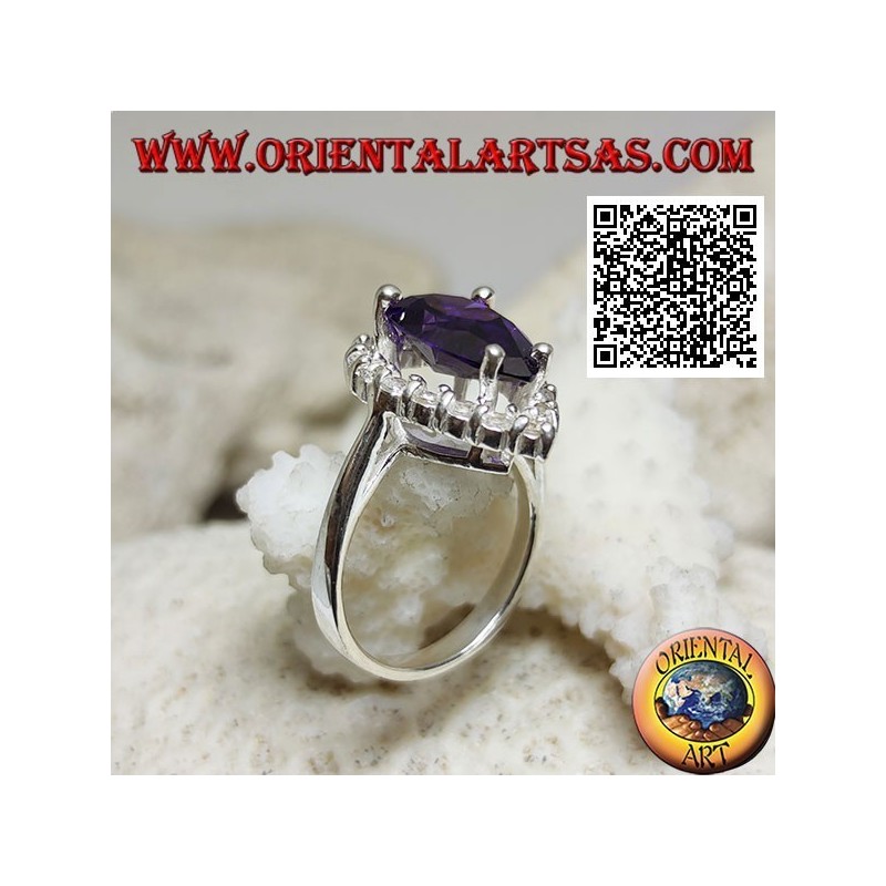 Anillo de plata con amatista gota facetada sintética engastada rodeada de circonitas blancas