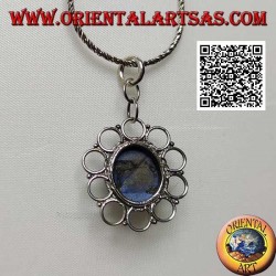 Pendentif en argent avec lapis lazuli ovale naturel entouré de cercles perforés