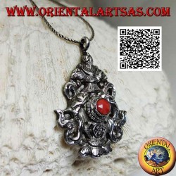 Aṣṭamaṃgala Silberanhänger "die acht glückverheißenden Symbole" mit Koralle (groß)