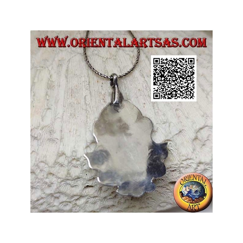 Colgante de plata Aṣṭamaṃgala "los ocho símbolos auspiciosos" con coral (grande)