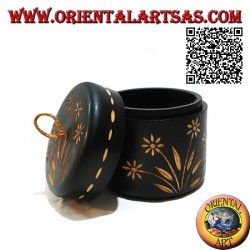 Cylindrical jar box with hand-carved floral decorations in mahogany wood