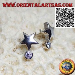 Pendientes de plata con un lóbulo en forma de estrella liso y grueso con una circonita blanca redonda debajo