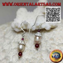 Boucles d'oreilles pendentif chapeau en argent avec perle parmi grenat