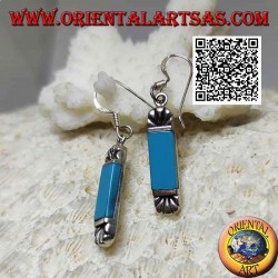 Pendientes de plata con turquesa rectangular y abanico grabado arriba y abajo