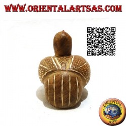 Sculpture of a crouching duck painted by hand, 9 cm teak wood (natural)