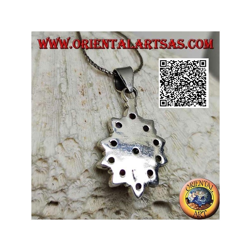 Pendentif en argent avec 11 grenats, péridot et alternance de zircons navettes facettés