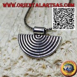 Silver pendant, semicircular lines in the shape of a fan