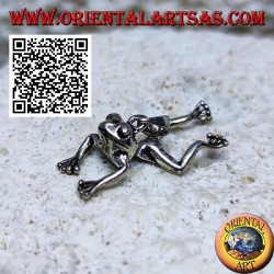 Pendentif en argent en forme de grenouille articulée au centre