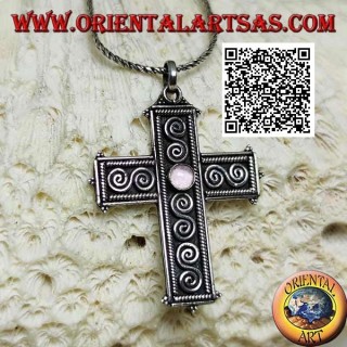 Ciondolo in argento croce latina con ametista tonda centrale e decorazione a S di spirali