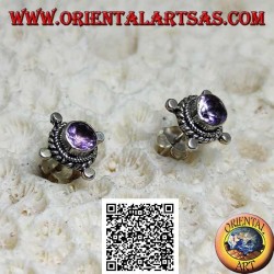 Boucles d'oreilles en argent avec améthyste ronde entourées d'entrelacs et de disques sur les points cardinaux