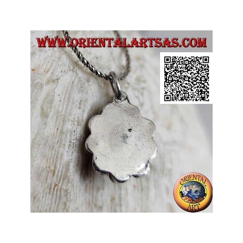 Ciondolo in argento a fiore con pietra di luna ovale contornata da palline di corallo
