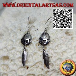 Boucles d'oreilles en argent avec empreinte gravée sur médaille et pendentif plume