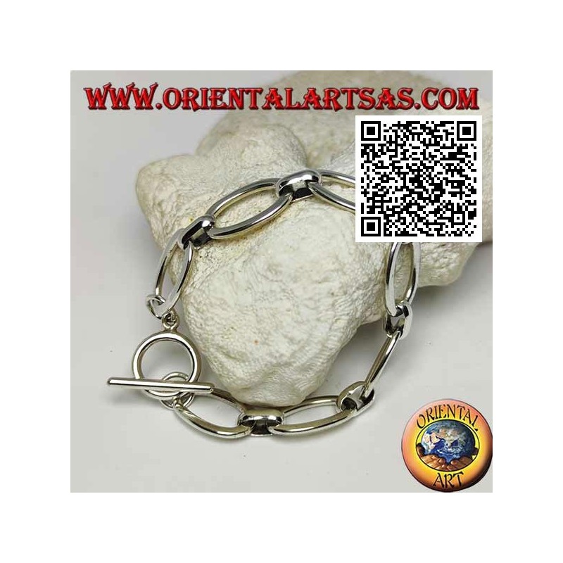 Pulsera de plata suave en una cadena de grandes anillos ovalados