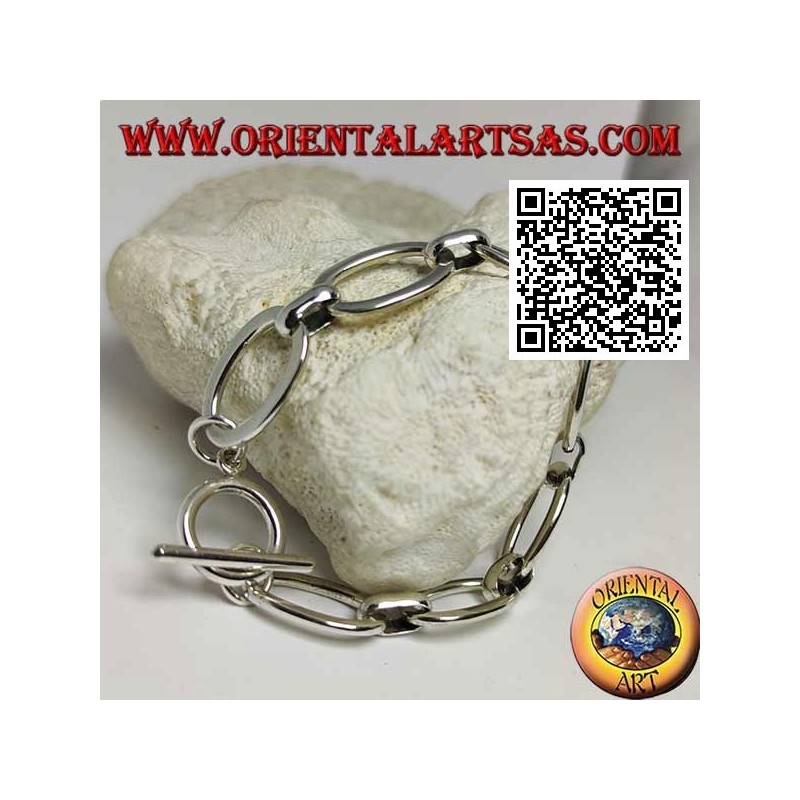 Pulsera de plata suave en una cadena de grandes anillos ovalados