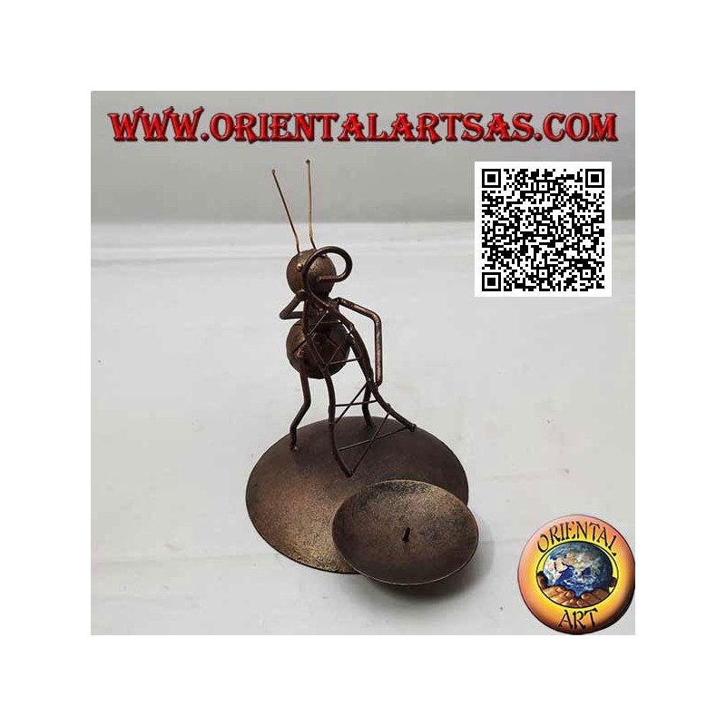 Wrought iron candle holder, monkfish ant with net